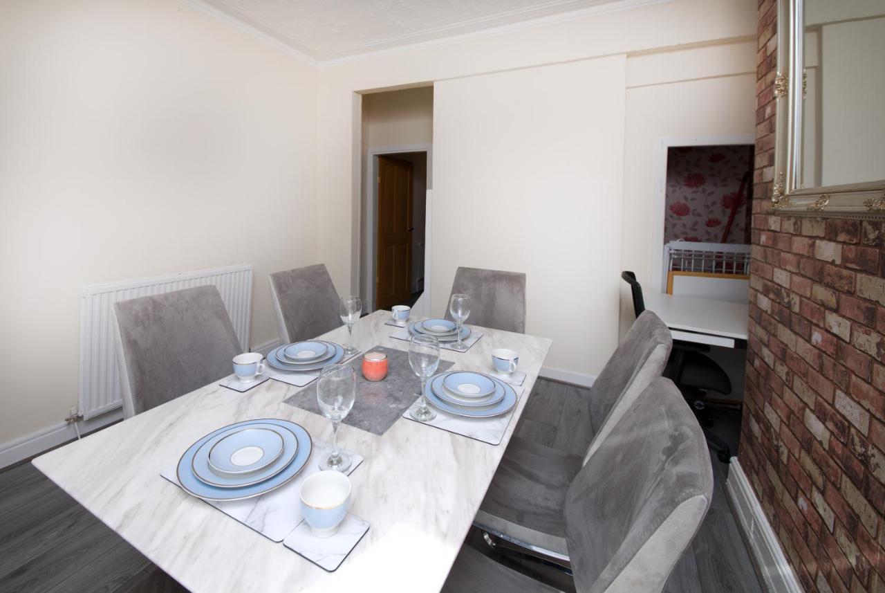 Crystal House 10Min To Manchester City Centre Ideal For Work And Leisure Extérieur photo